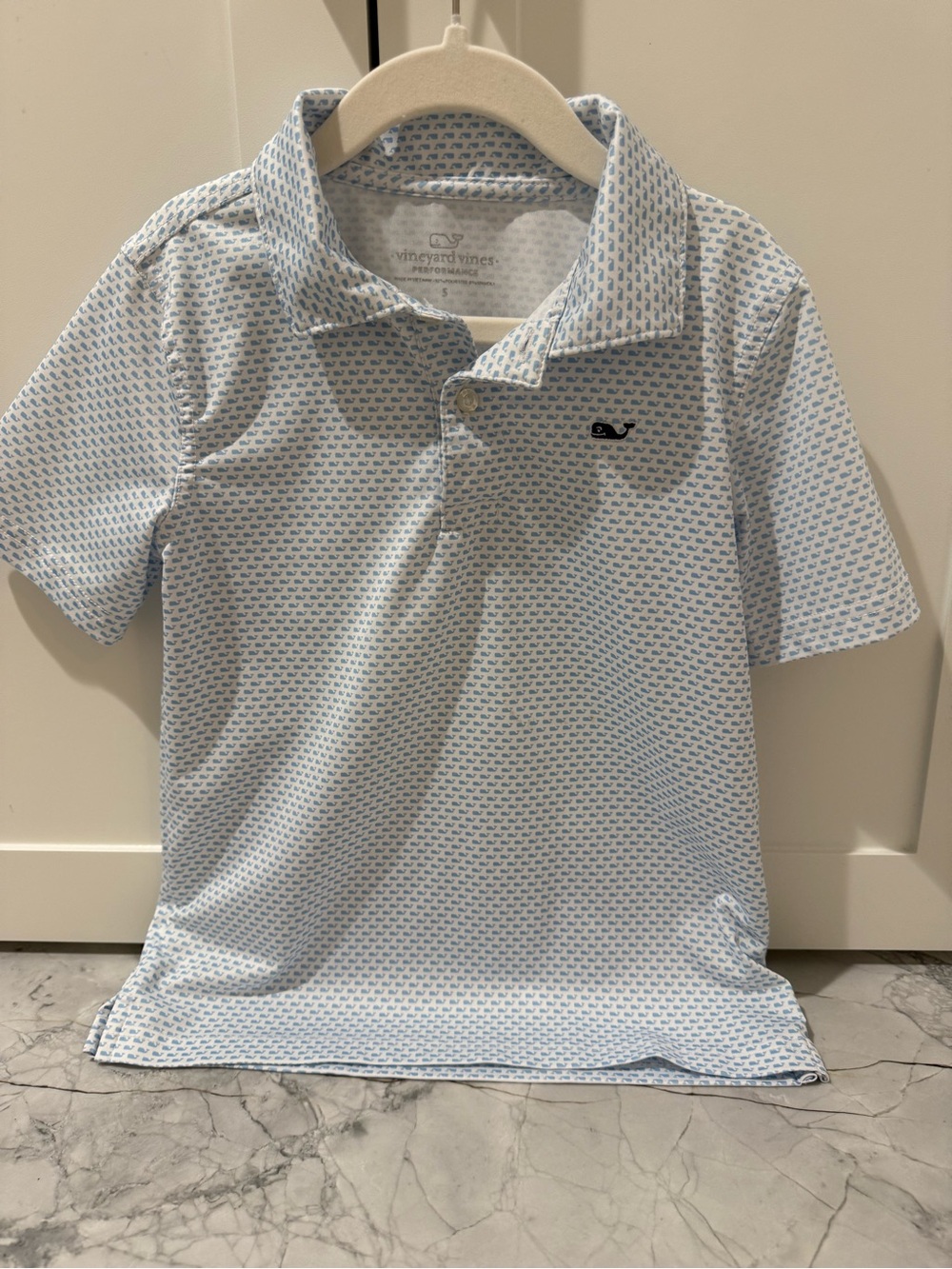 Vineyard Vines Boys' Light Blue Whale Print Polo